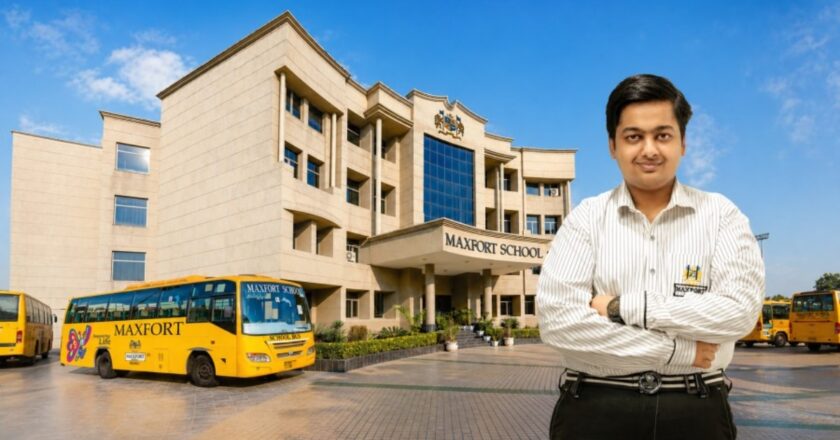 JEE Main 2026 Topper: Maxfort School Rohini’s Aditya Gupta Scores Perfect 300/300, Secures AIR 1