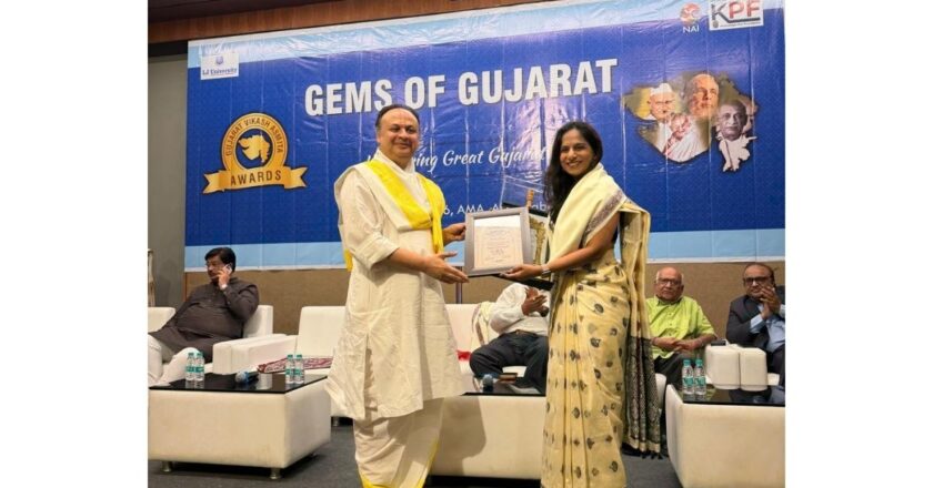 Charvi Rajput of Gunnercooke LLP honoured with Gujarat Vikas Asmita Award